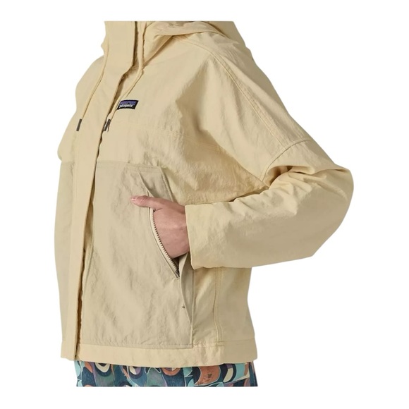 NOT FOR SALE Patagonia NWT Women's Skysail Jacket in Heartleaf Green size large - Picture 8 of 10